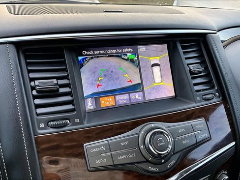 Used 2020 Nissan Armada SL w/ Premium Package image 26