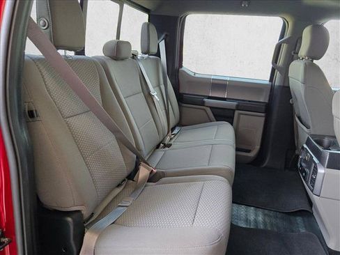 Used 2018 Ford F150 XLT w/ Equipment Group 302A Luxury AWD/4WD image 19