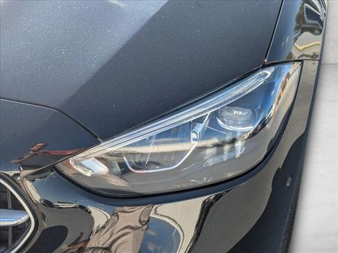 Used 2024 Mercedes-Benz C 300 Sedan image 9