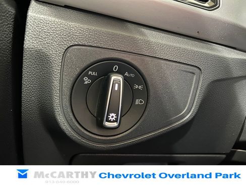 Used 2022 Volkswagen Atlas Cross Sport SE AWD/4WD image 13