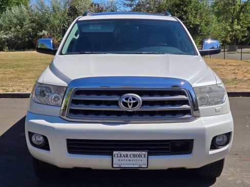 Used 2016 Toyota Sequoia Platinum AWD/4WD image 7