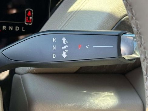 New 2026 GMC Yukon Denali w/ Sun & Power Step Package AWD/4WD image 22