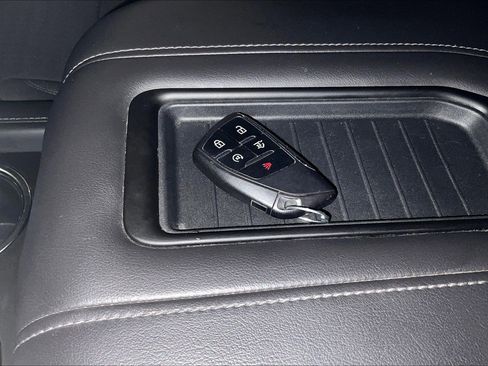 Used 2022 Chevrolet Tahoe LS image 34