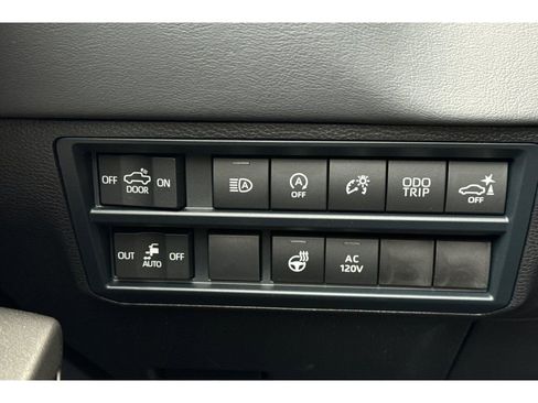 New 2026 Toyota Tundra Platinum AWD/4WD image 24
