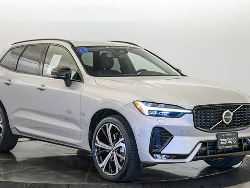 Certified 2023 Volvo XC60 B5 Ultimate w/ Climate Package FWD image 6