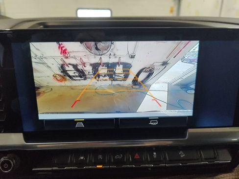 Used 2022 Chevrolet Silverado 1500 LT Trail Boss w/ Protection Package image 22