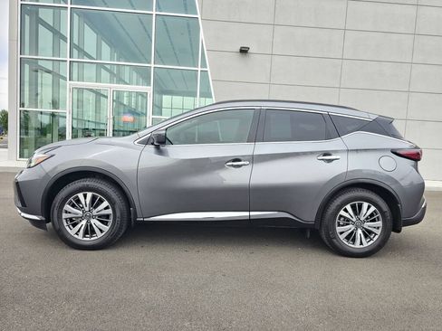 Used 2022 Nissan Murano S AWD/4WD image 3