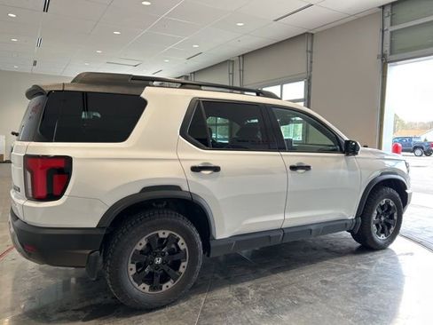 Used 2026 Honda Passport TrailSport Elite image 9