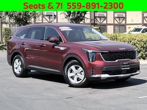 Certified 2024 Kia Sorento LX FWD image 2