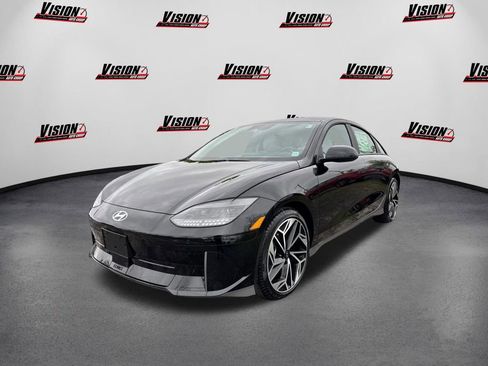 New 2025 Hyundai Ioniq 6 SEL image 1