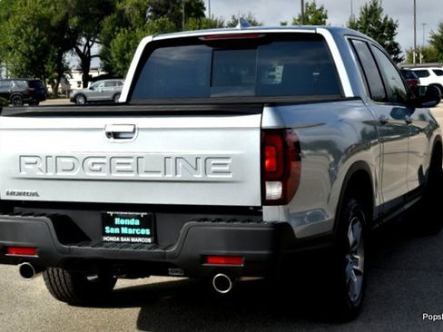 Used 2025 Honda Ridgeline RTL image 3