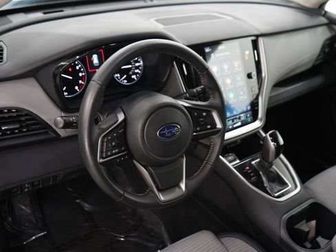 Used 2025 Subaru Outback Premium AWD/4WD image 21