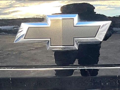 Used 2024 Chevrolet Silverado 1500 LT Trail Boss w/ Convenience Package II image 34