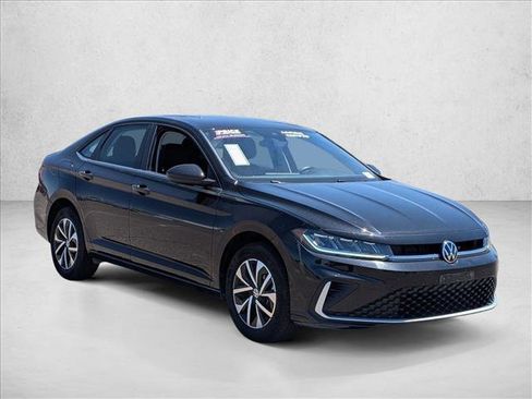 Used 2025 Volkswagen Jetta S FWD image 3