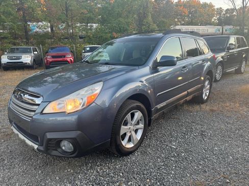 Used 2013 Subaru Outback 2.5i Premium image 4