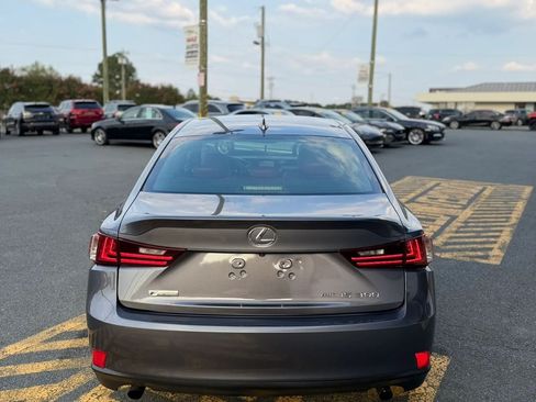 Used 2016 Lexus IS 300 AWD image 5