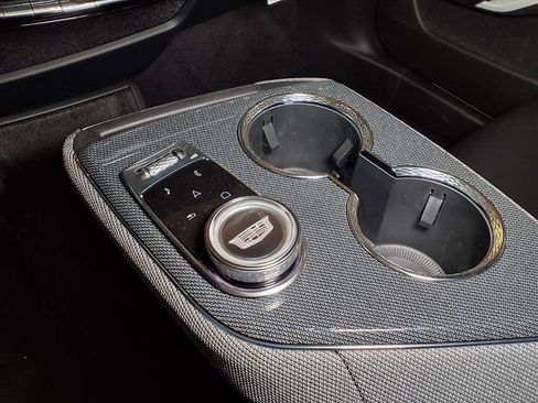 New 2026 Cadillac Optiq Sport 1 image 19