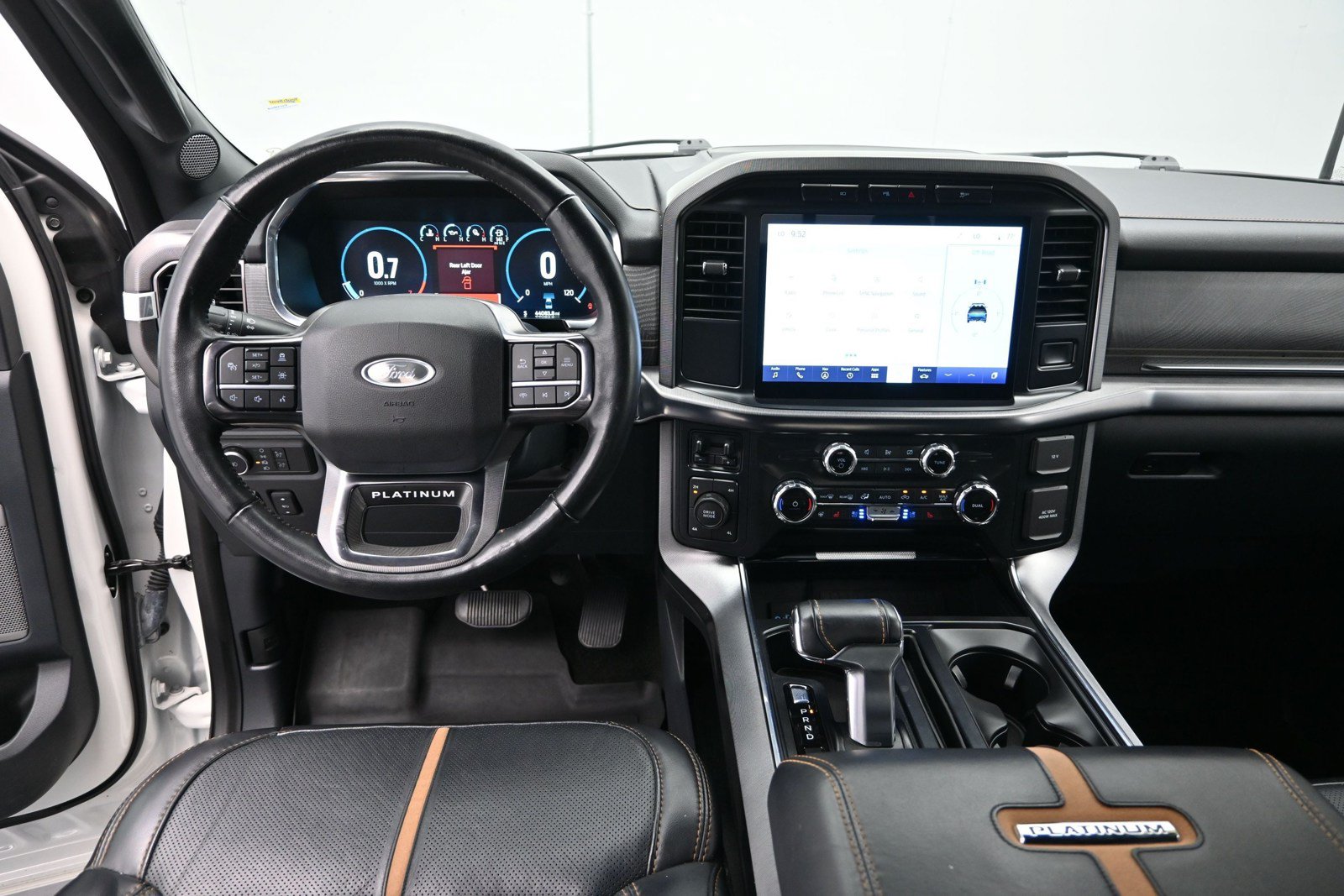 Used 2022 Ford F150 Platinum AWD/4WD image 23