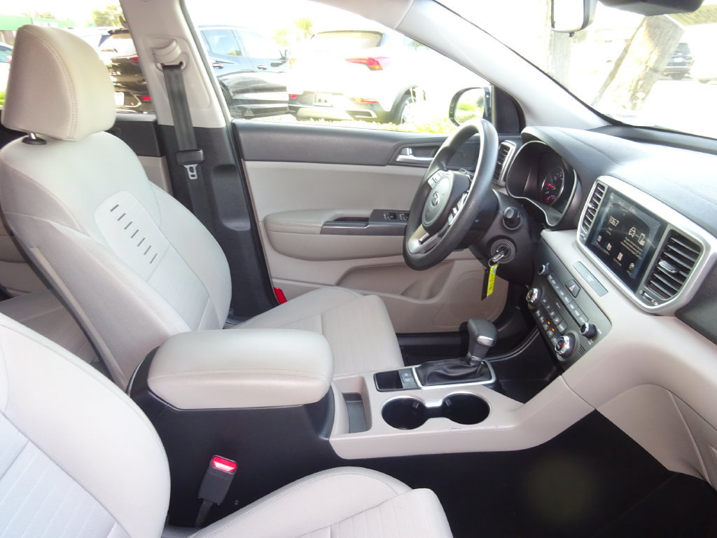Used 2020 Kia Sportage LX w/ LX Popular Package FWD image 16