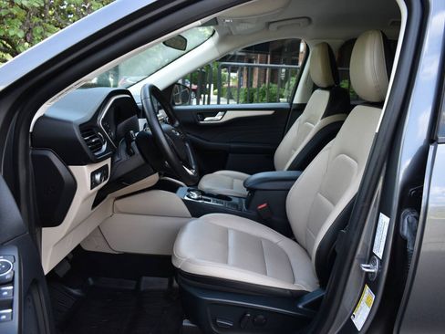 Used 2021 Ford Escape SEL AWD/4WD image 7
