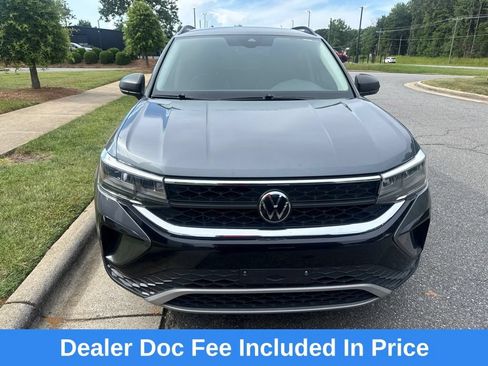 Used 2024 Volkswagen Taos S FWD image 1