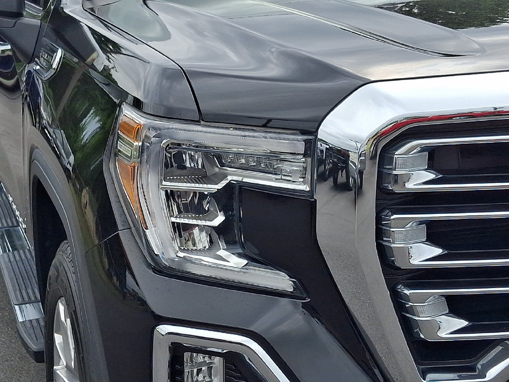 Used 2019 GMC Sierra 1500 SLT w/ SLT Premium Plus Package AWD/4WD image 10