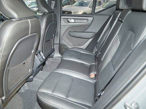 New 2025 Volvo XC40 B5 Plus w/ Climate Package image 17