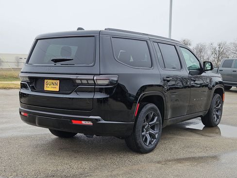 New 2026 Jeep Grand Wagoneer Limited w/ Premium Group II image 3