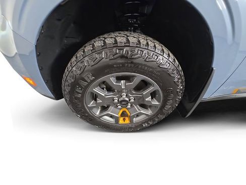 Certified 2025 Ford Maverick Tremor AWD/4WD image 14