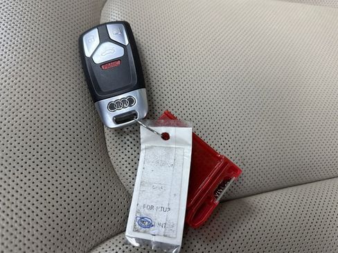 Used 2018 Audi Q7 3.0T Premium Plus w/ Premium Plus Package image 48