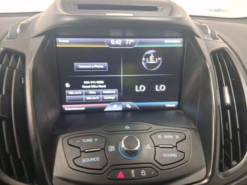 Used 2015 Ford Escape SE w/ Equipment Group 201A image 25