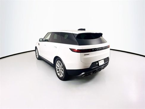 Certified 2024 Land Rover Range Rover Sport SE image 8