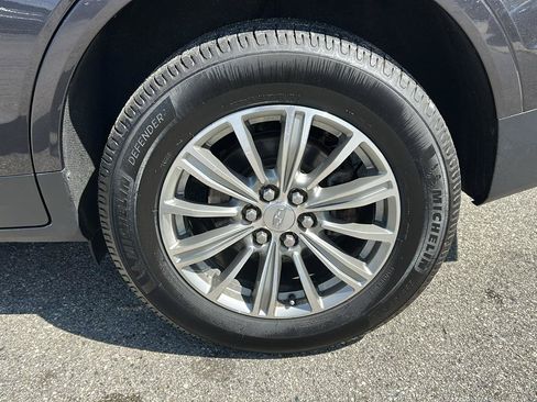 Used 2019 Cadillac XT5 Luxury AWD/4WD image 33