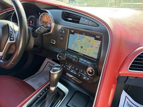 Used 2016 Chevrolet Corvette Z06 w/ 3LZ Preferred Equipment Group RWD image 34