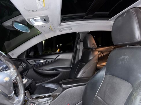 Used 2016 Chevrolet Malibu Premier w/ Driver Confidence Package II image 2