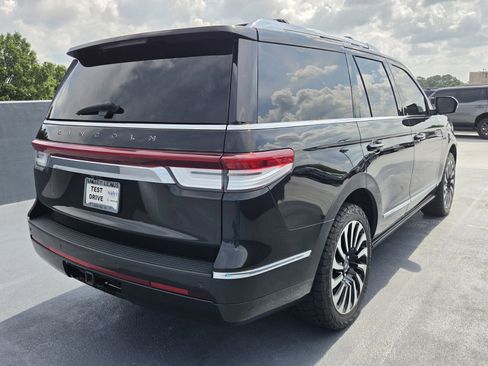 Used 2022 Lincoln Navigator Black Label AWD/4WD image 5