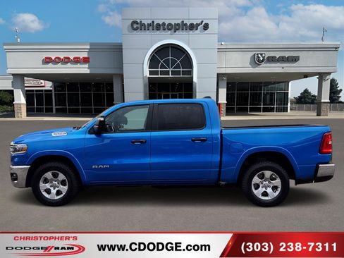Used 2025 RAM 1500 Big Horn AWD/4WD image 6