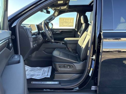 New 2026 Chevrolet Tahoe Premier w/ Sun And Tow Package image 19