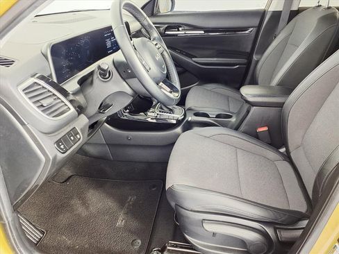 Used 2024 Kia Seltos S image 13
