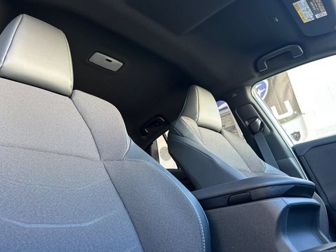 New 2026 Subaru Uncharted Premium FWD image 19