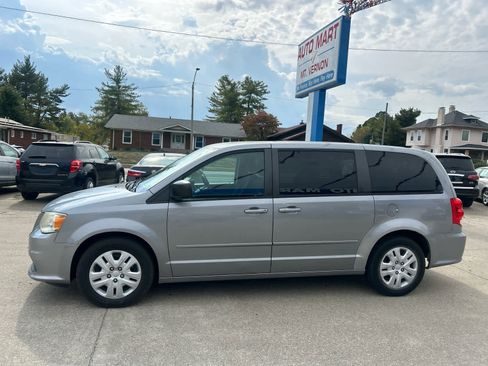 Used 2014 Dodge Grand Caravan SE w/ Quick Order Package 29E SE image 4