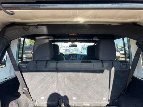 Used 2016 Jeep Wrangler Unlimited Sport w/ Quick Order Package 24S AWD/4WD image 24