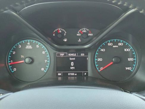 Used 2022 Chevrolet Colorado LT w/ Fleet Safety Package image 10