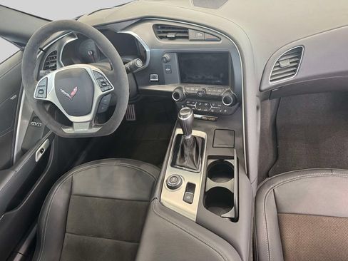 Used 2016 Chevrolet Corvette Z06 w/ Z07 Performance Package RWD image 12