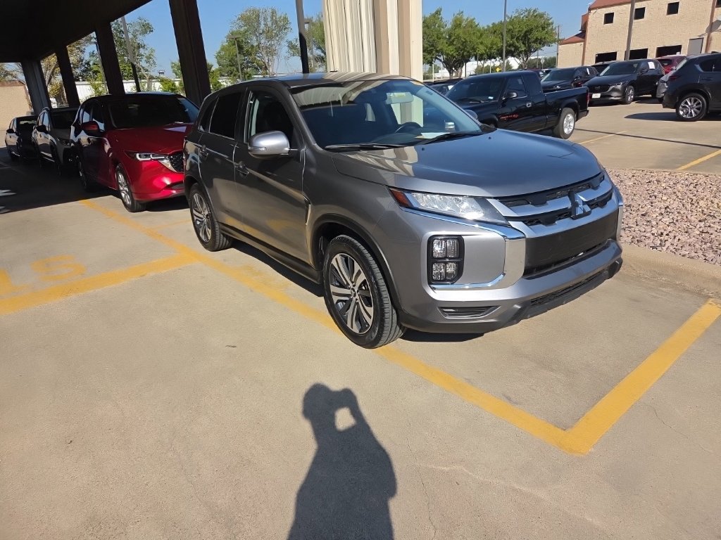 Used 2025 Mitsubishi Outlander Sport AWD image 6