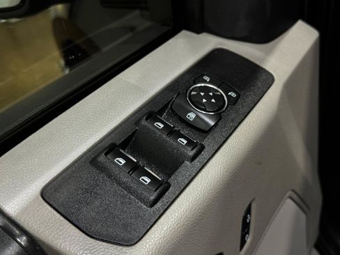 Used 2020 Ford F250 XL w/ STX Appearance Package AWD/4WD image 31