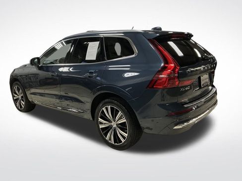 Used 2023 Volvo XC60 B5 Plus w/ Climate Package image 6