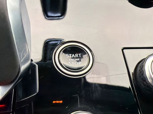 Certified 2023 Land Rover Range Rover Sport SE Dynamic image 26