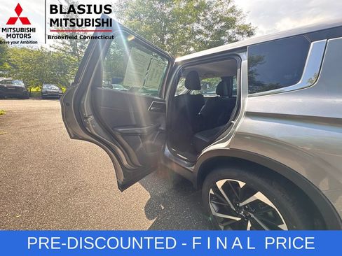 Used 2022 Mitsubishi Outlander SE AWD/4WD image 20