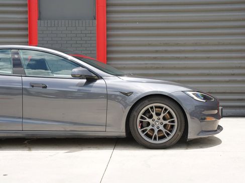 Used 2023 Tesla Model S AWD/4WD image 2